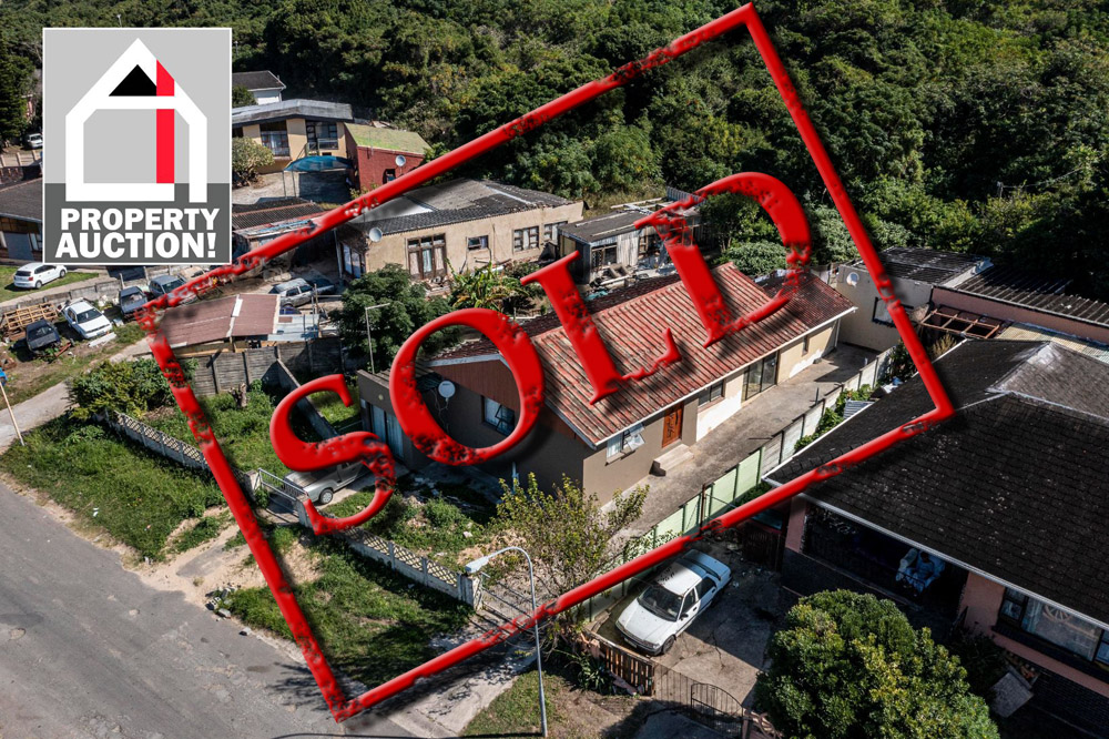 PROPERTY SOLD AT AUCTION 29 DORKING PLACE, PARKSIDE, EAST LONDON