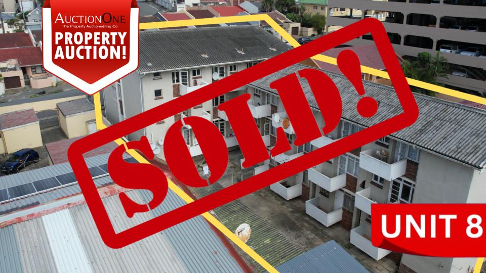 EAST LONDON BEACHFRONT HOT SPOT AREA FANTASTIC INVESTMENT OPPORTUNITY